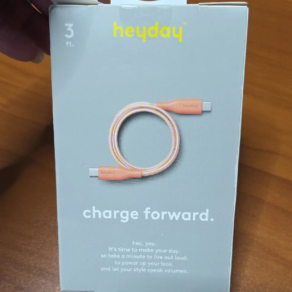 Heyday USB-C to USB-C Cable - Peach